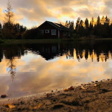 Hannunluhdan Lomamoekit Karijoki Eksteriør billede